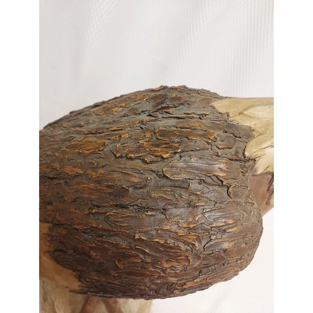 Resin Bald Eagle Statue Wood Appearance 16.5